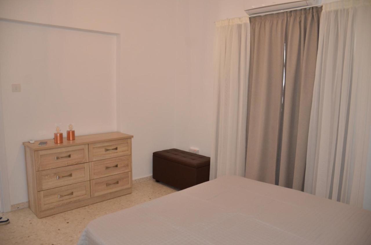 Almyria Apartments - By Imh Travel & Tours بافوس المظهر الخارجي الصورة